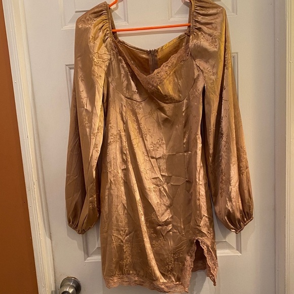 SHEIN Dresses & Skirts - ❤️SHEIN Satin Brown Blouse with Lace Detail